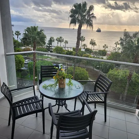 Apartman Luxury Kalipso Beachfront Limassol