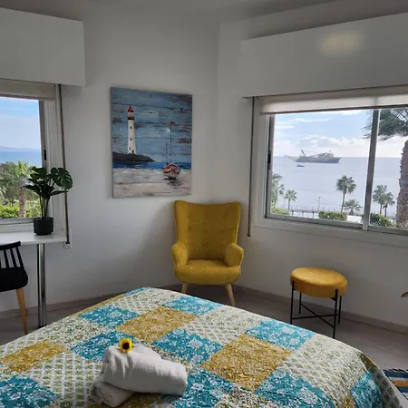 Luxury Kalipso Beachfront Apartment